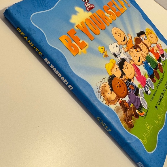 Peanuts Be Yourself! by Charles M. Schulz Hardcover Confidence Book - Picture 13 of 13